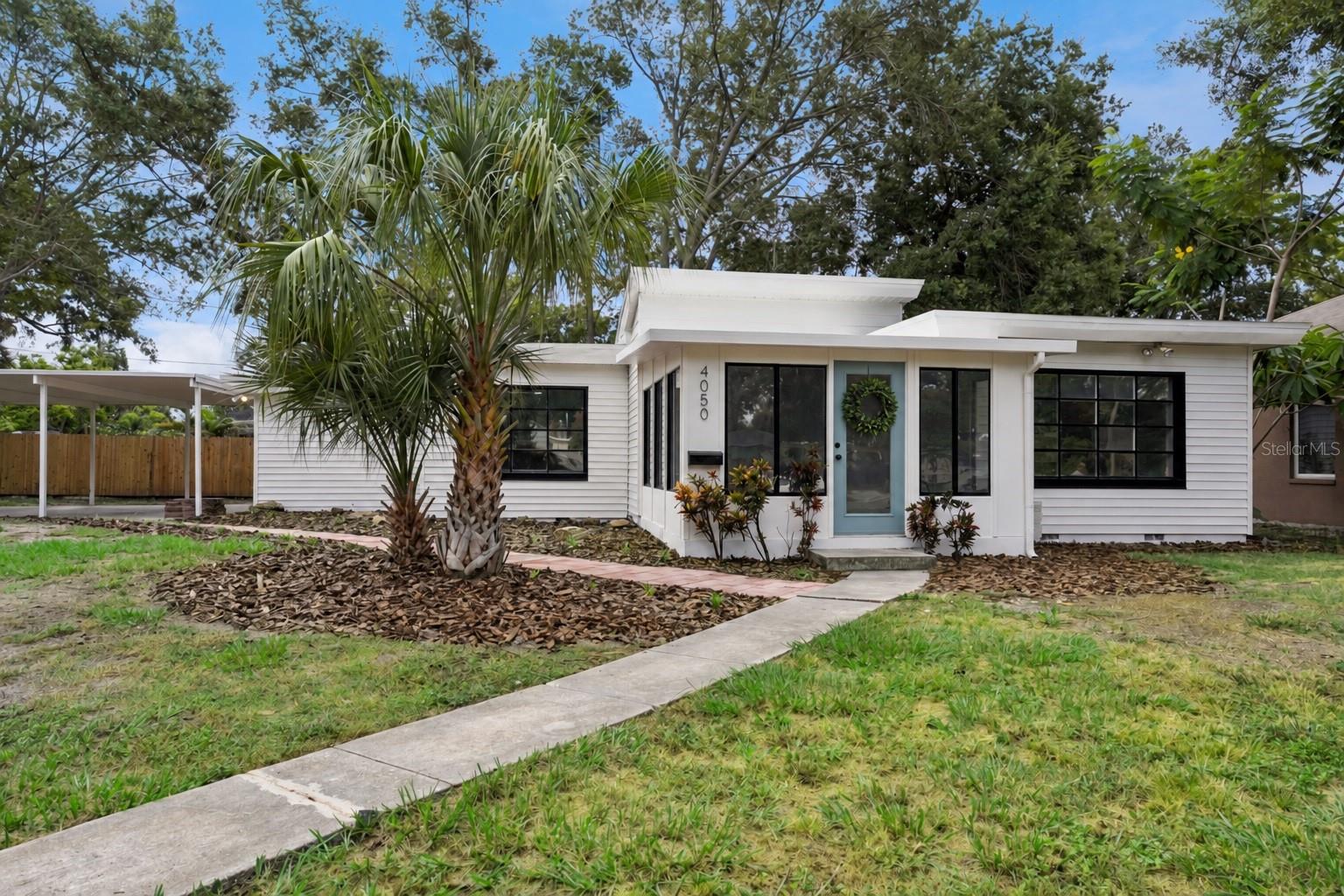 4050 IRIS ST N photo