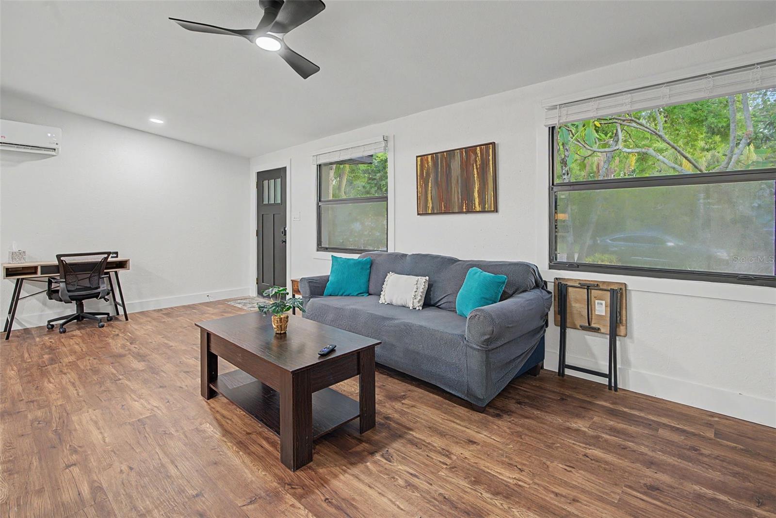 3000 KAREN AVE — photo 5