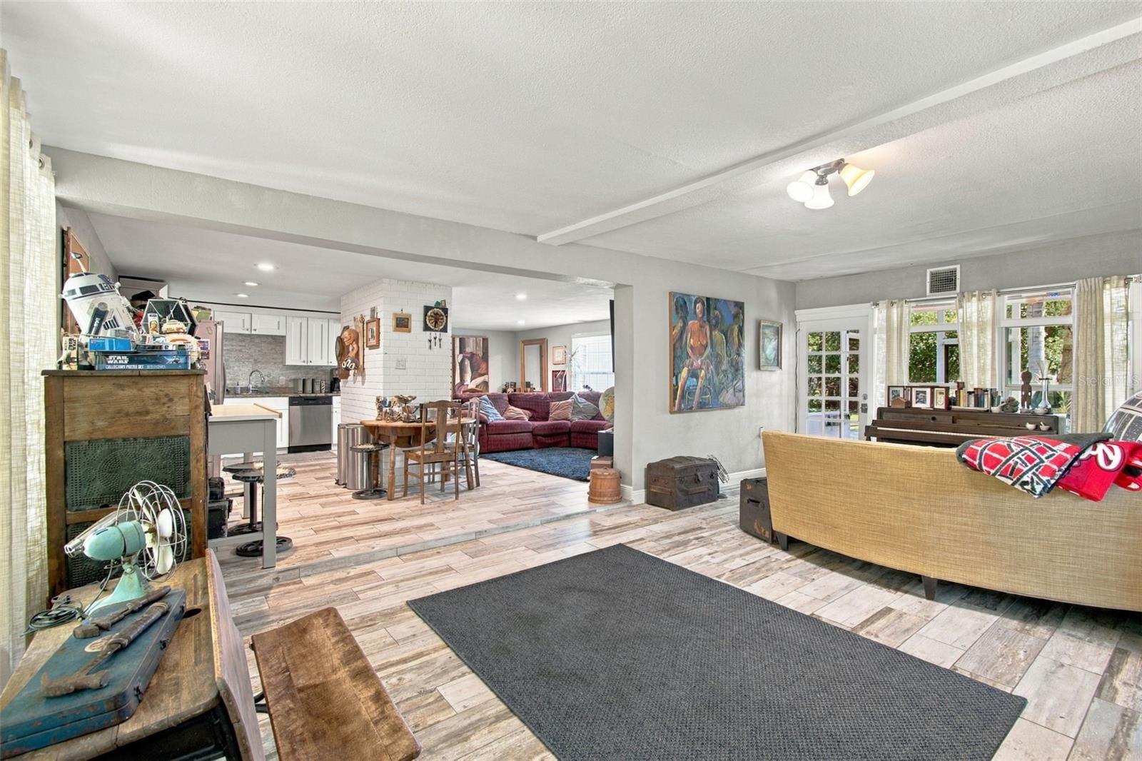 10803 N OREGON CIR — photo 3