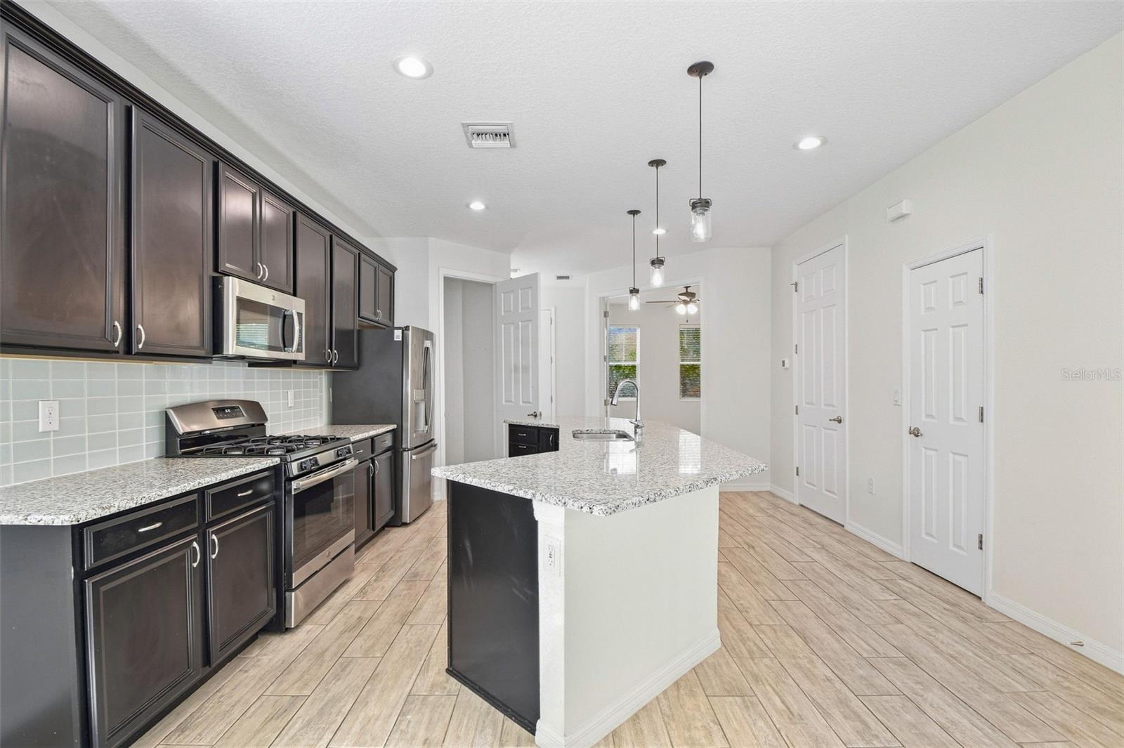 7115 BOWSPIRIT PL — photo 17