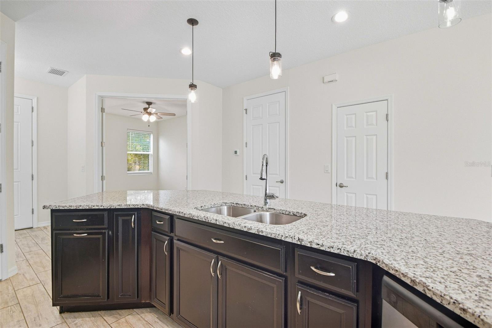 7115 BOWSPIRIT PL — photo 23