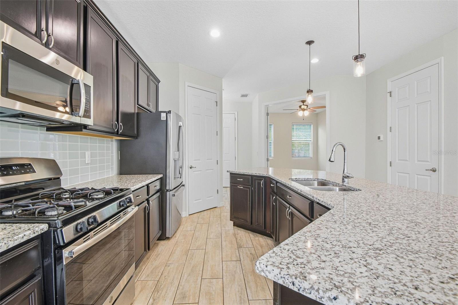 7115 BOWSPIRIT PL — photo 24