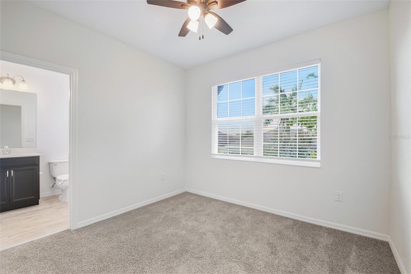 7115 BOWSPIRIT PL — photo 36