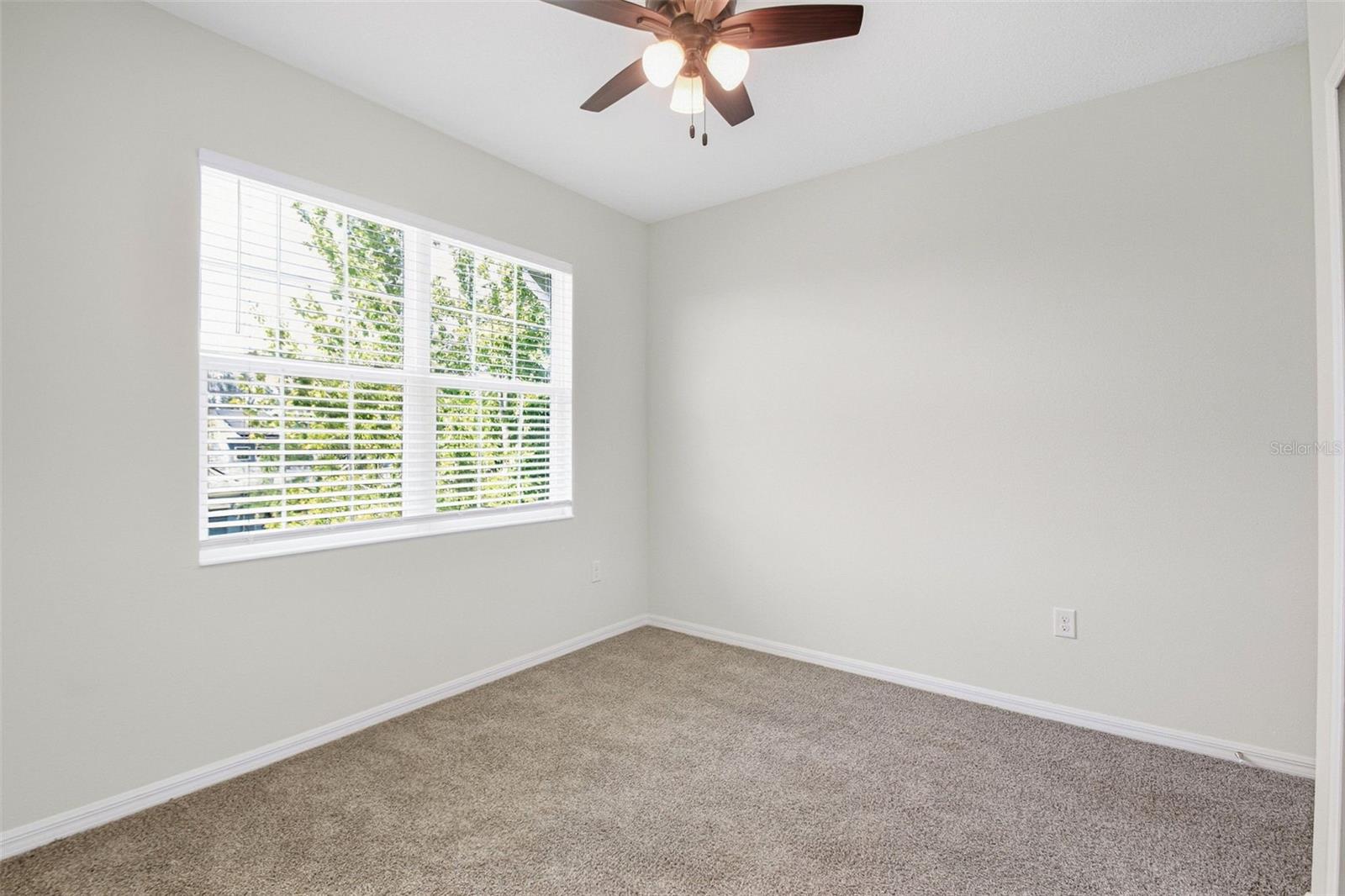 7115 BOWSPIRIT PL — photo 37