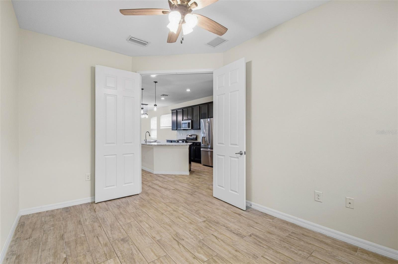 7115 BOWSPIRIT PL — photo 41