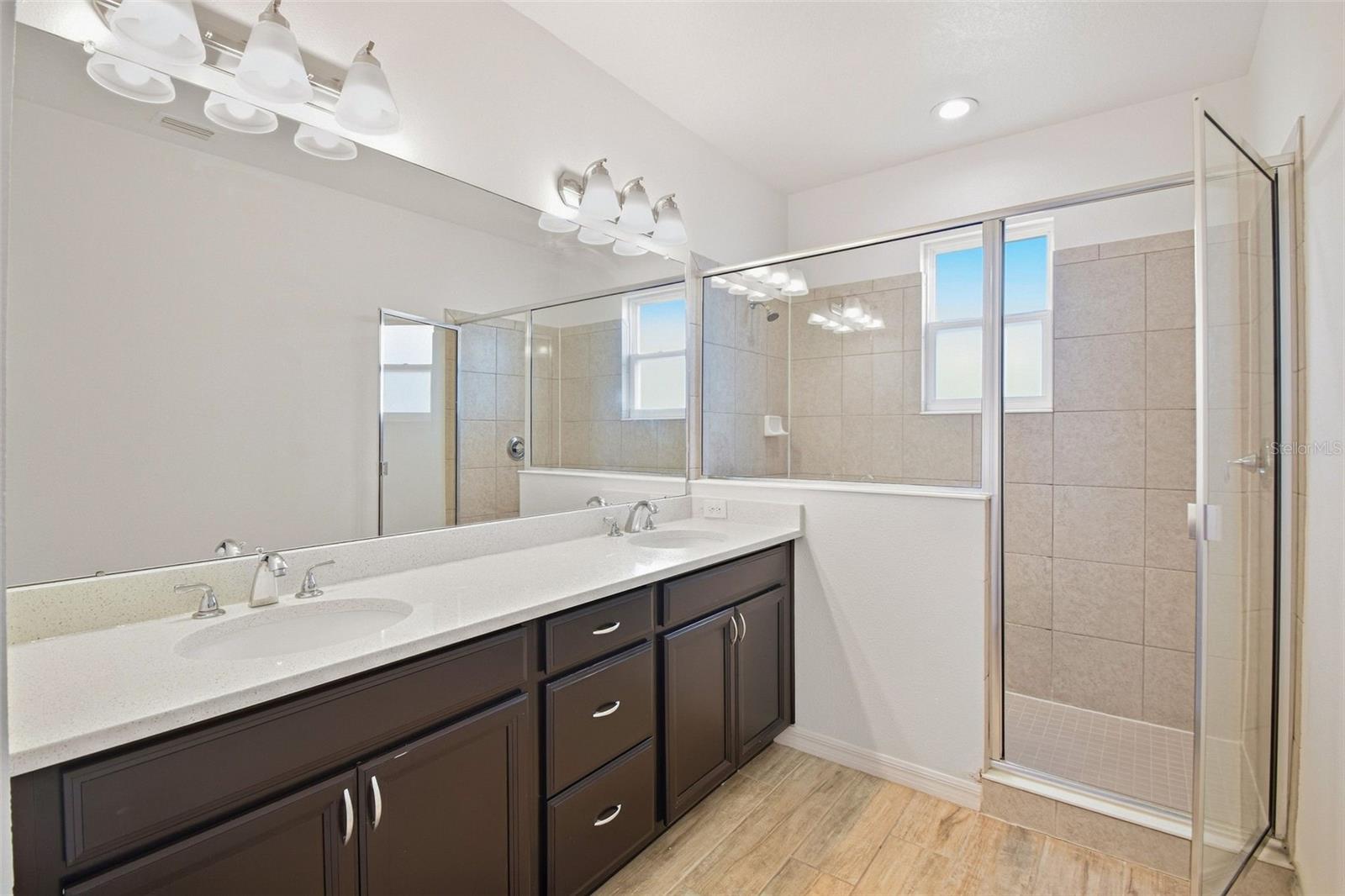 7115 BOWSPIRIT PL — photo 43