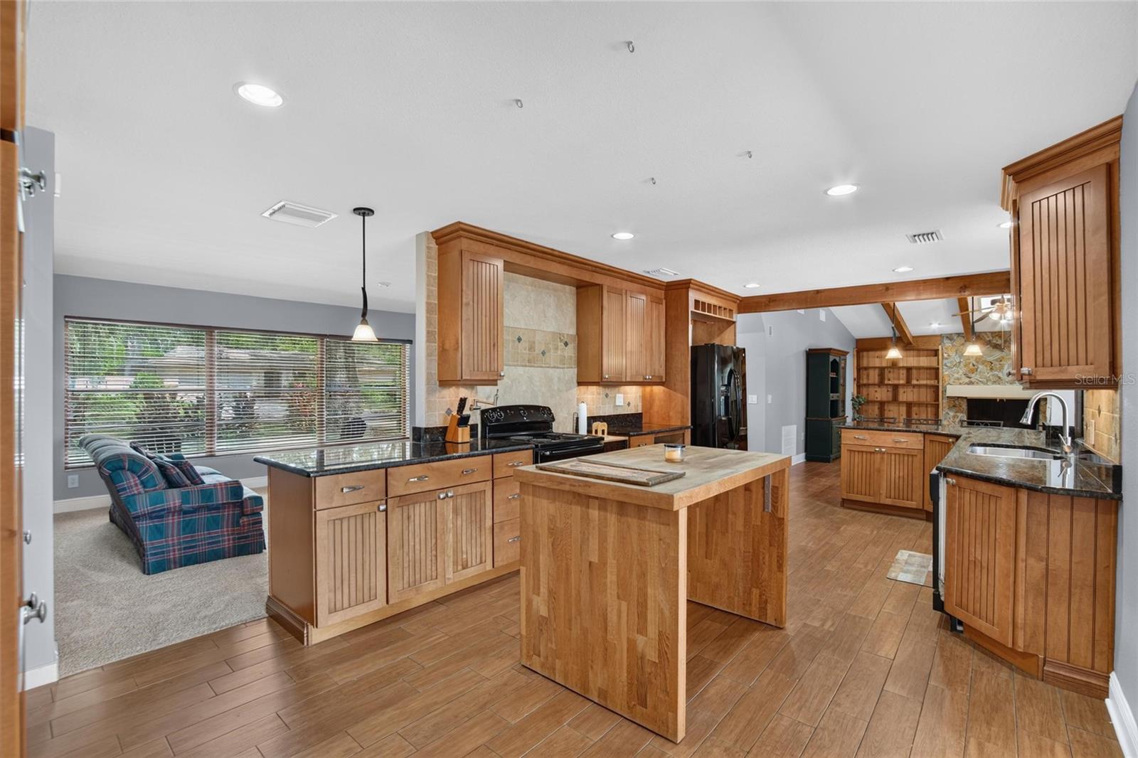3038 WISTER CIR — photo 3
