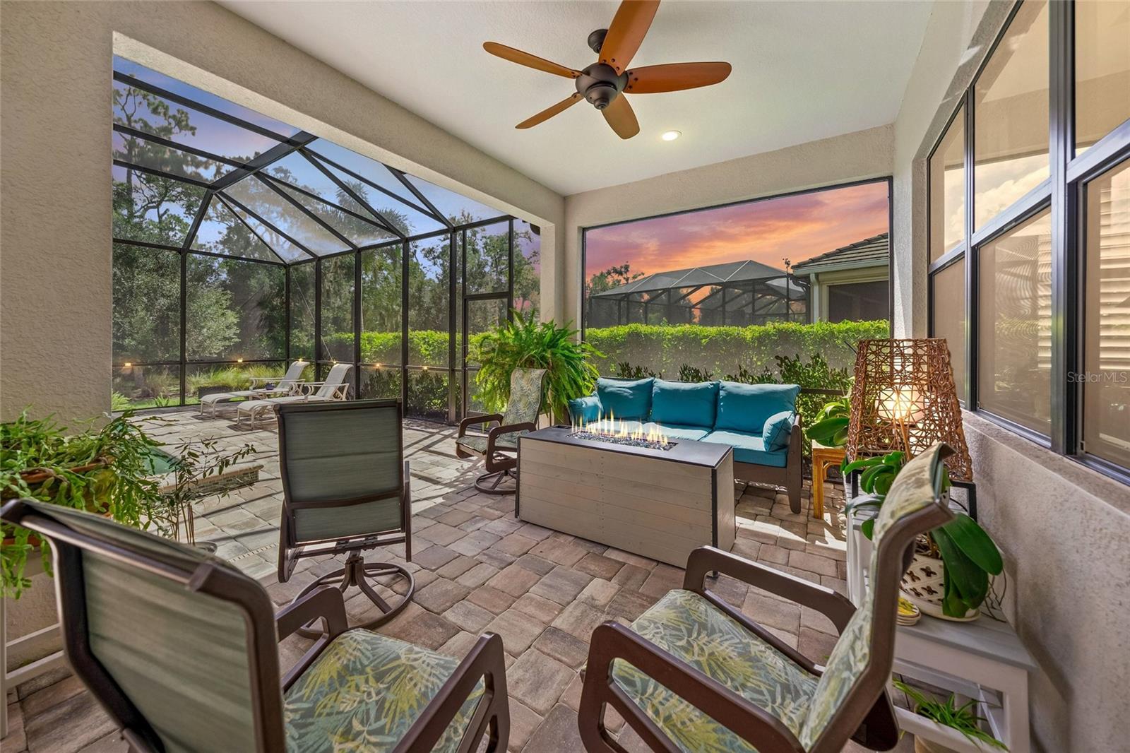 939 RIVER WIND CIR — photo 34