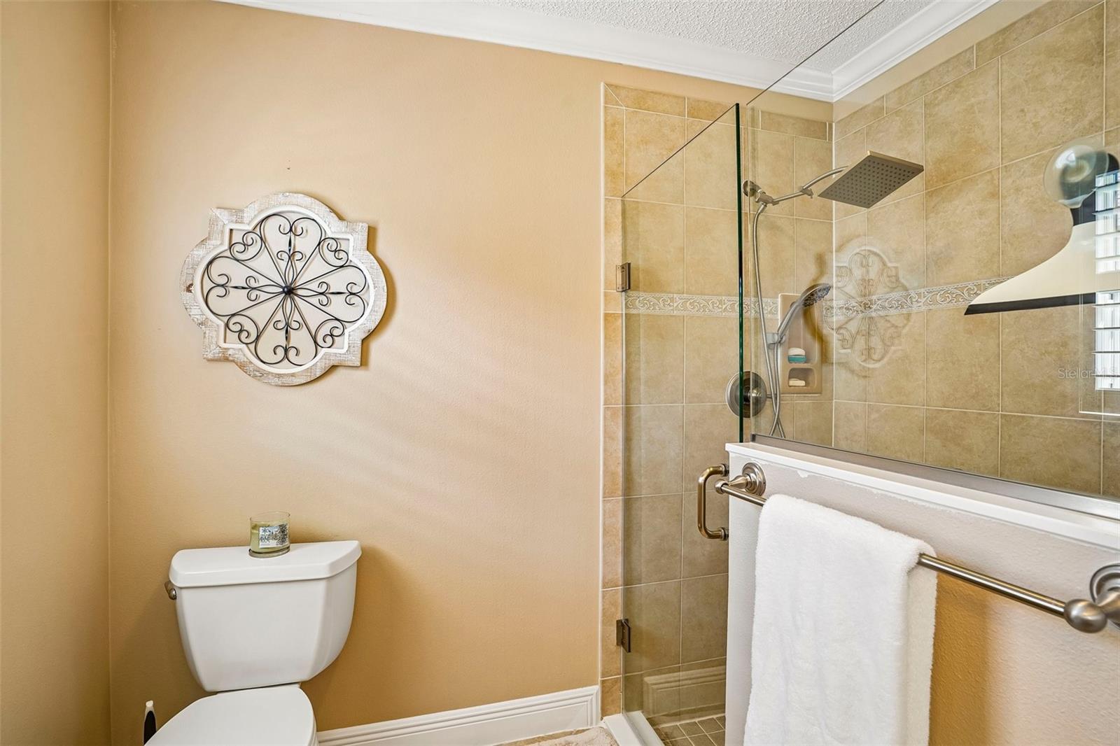 1664 DUFFY LOOP — photo 26