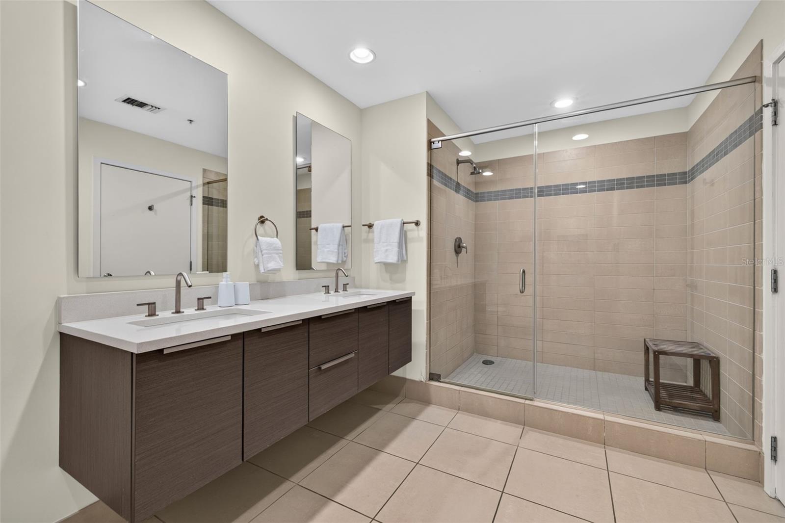 175 1ST ST S #2107 — photo 31