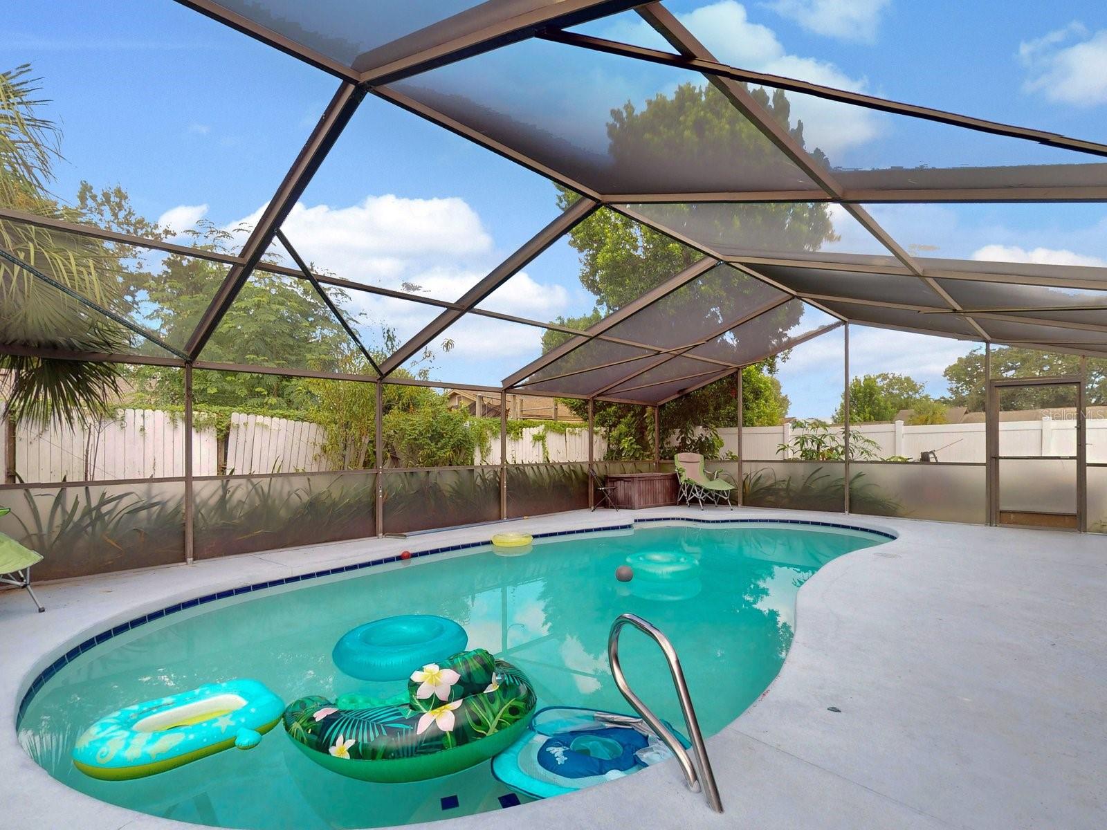 104 TAMPICO LN — photo 31