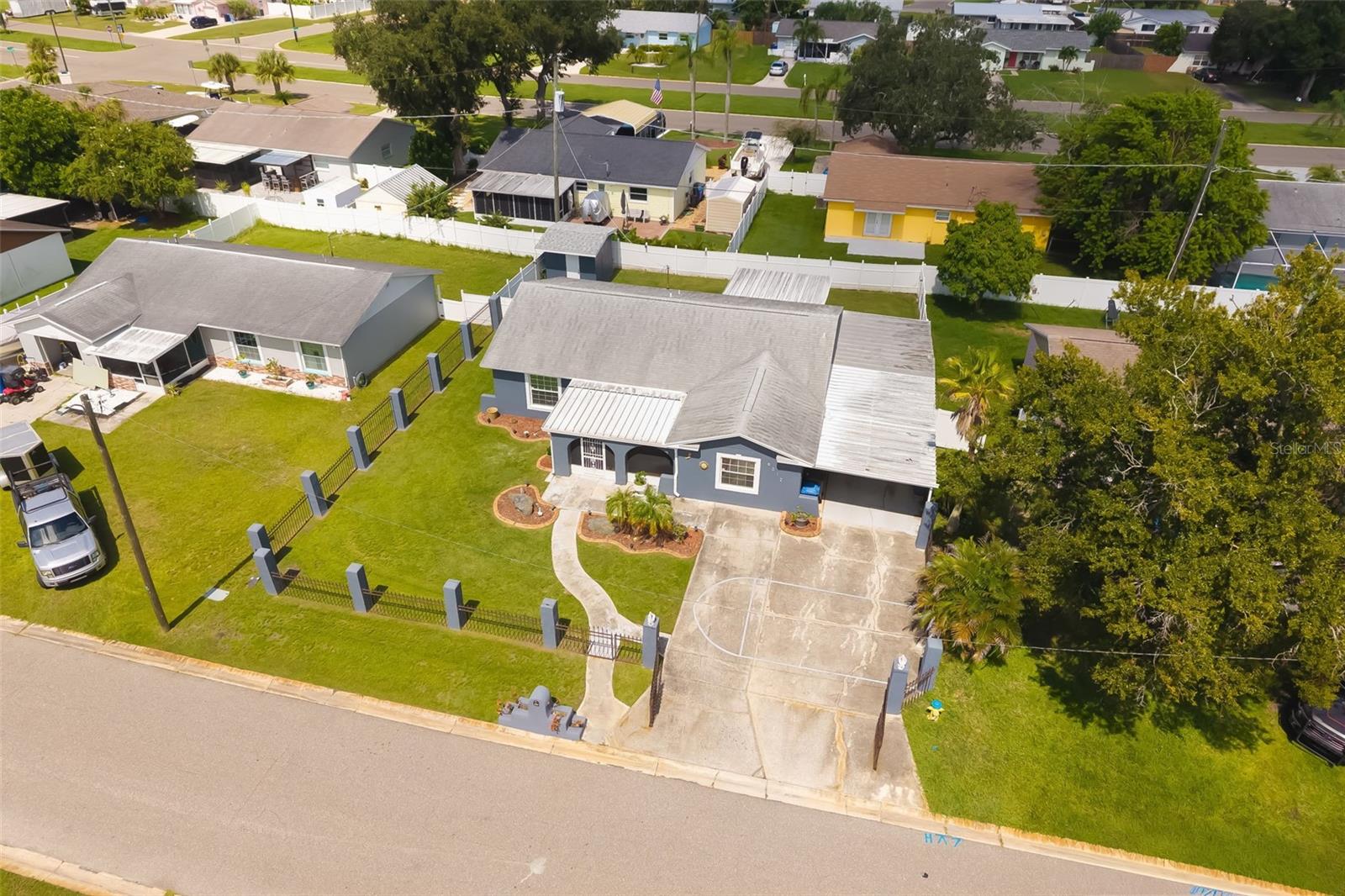 6012 FRANCIS DR — photo 8