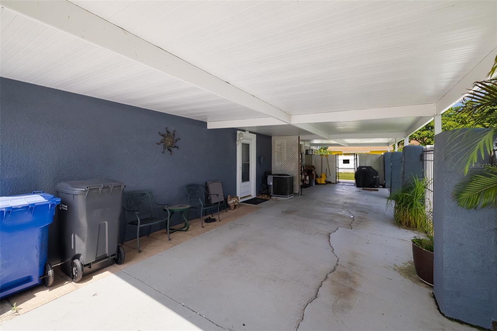 6012 FRANCIS DR — photo 38