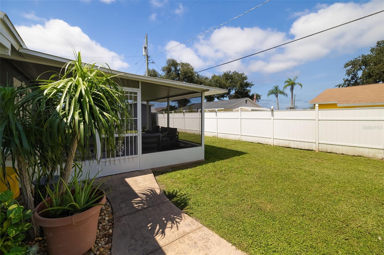 6012 FRANCIS DR — photo 45