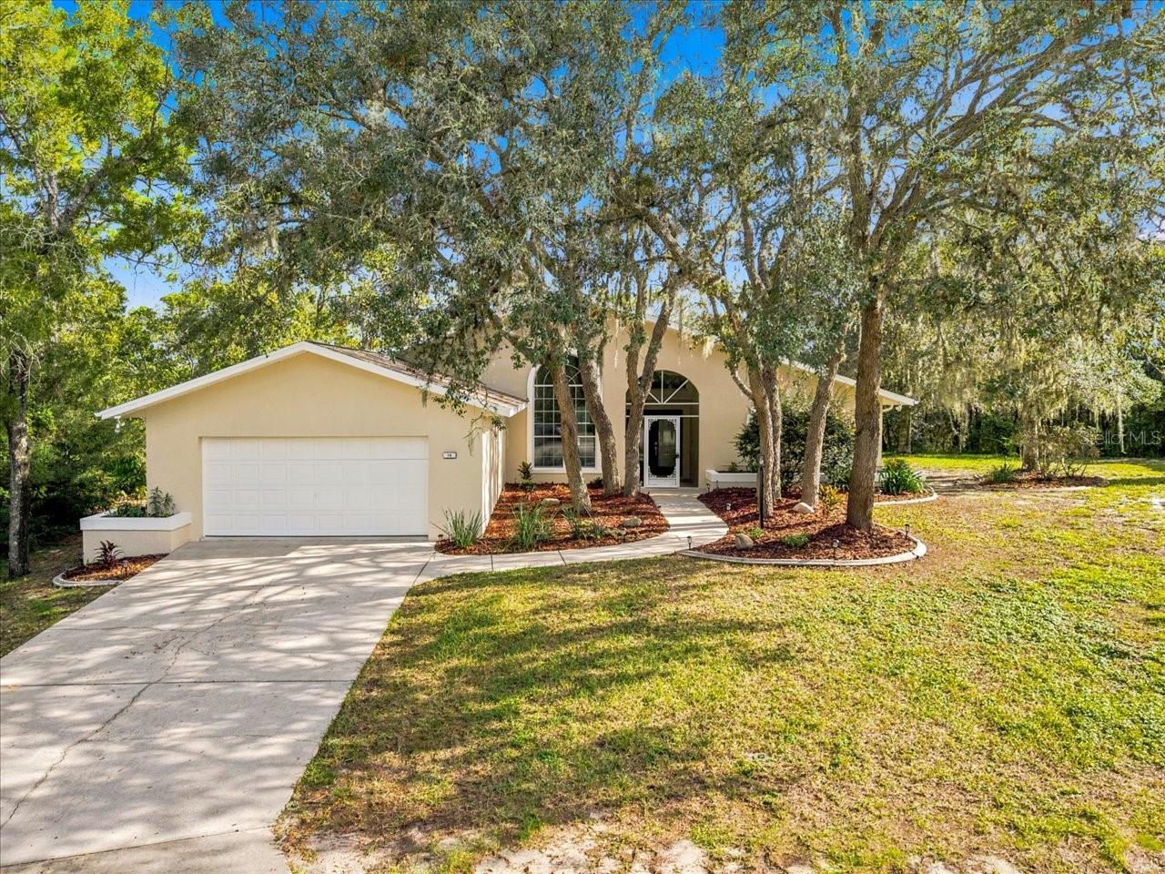 18 DAHLIA CT S — photo 4