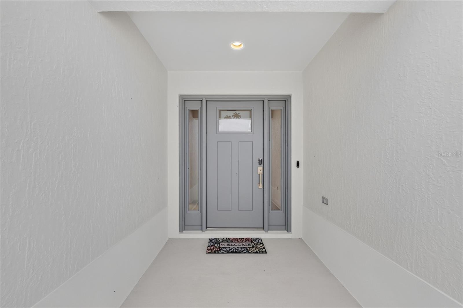 6996 DWIGHT DR — photo 4