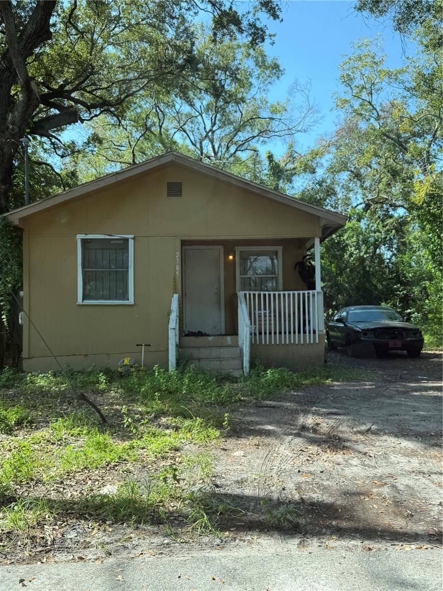 2705 E CAYUGA ST photo