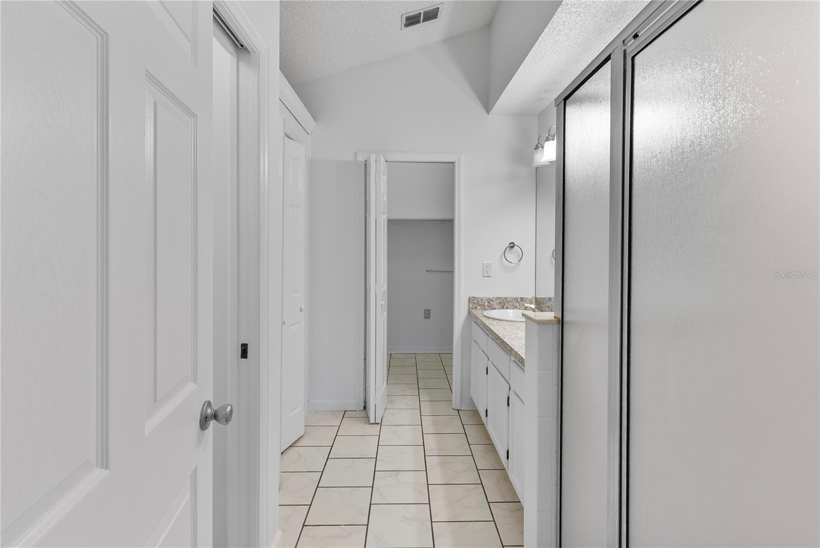 7713 MARBELLA CREEK AVE — photo 14
