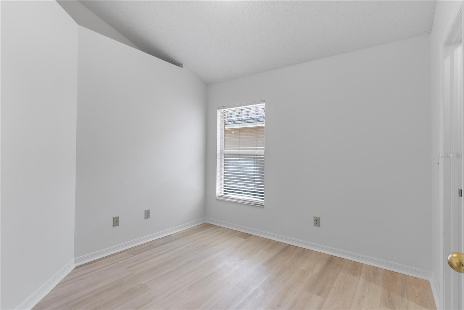 7713 MARBELLA CREEK AVE — photo 21