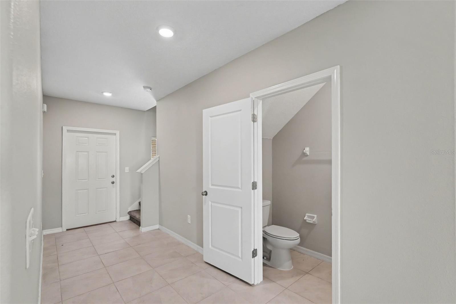15535 MILLER CREEK DR — photo 3