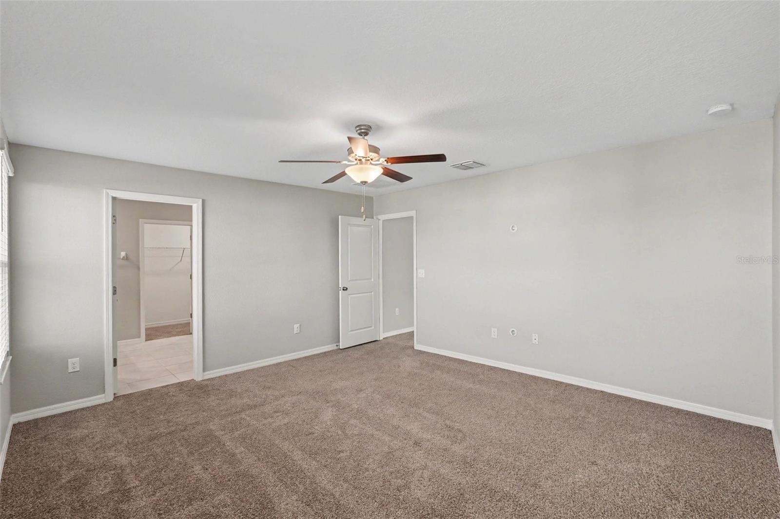 15535 MILLER CREEK DR — photo 8