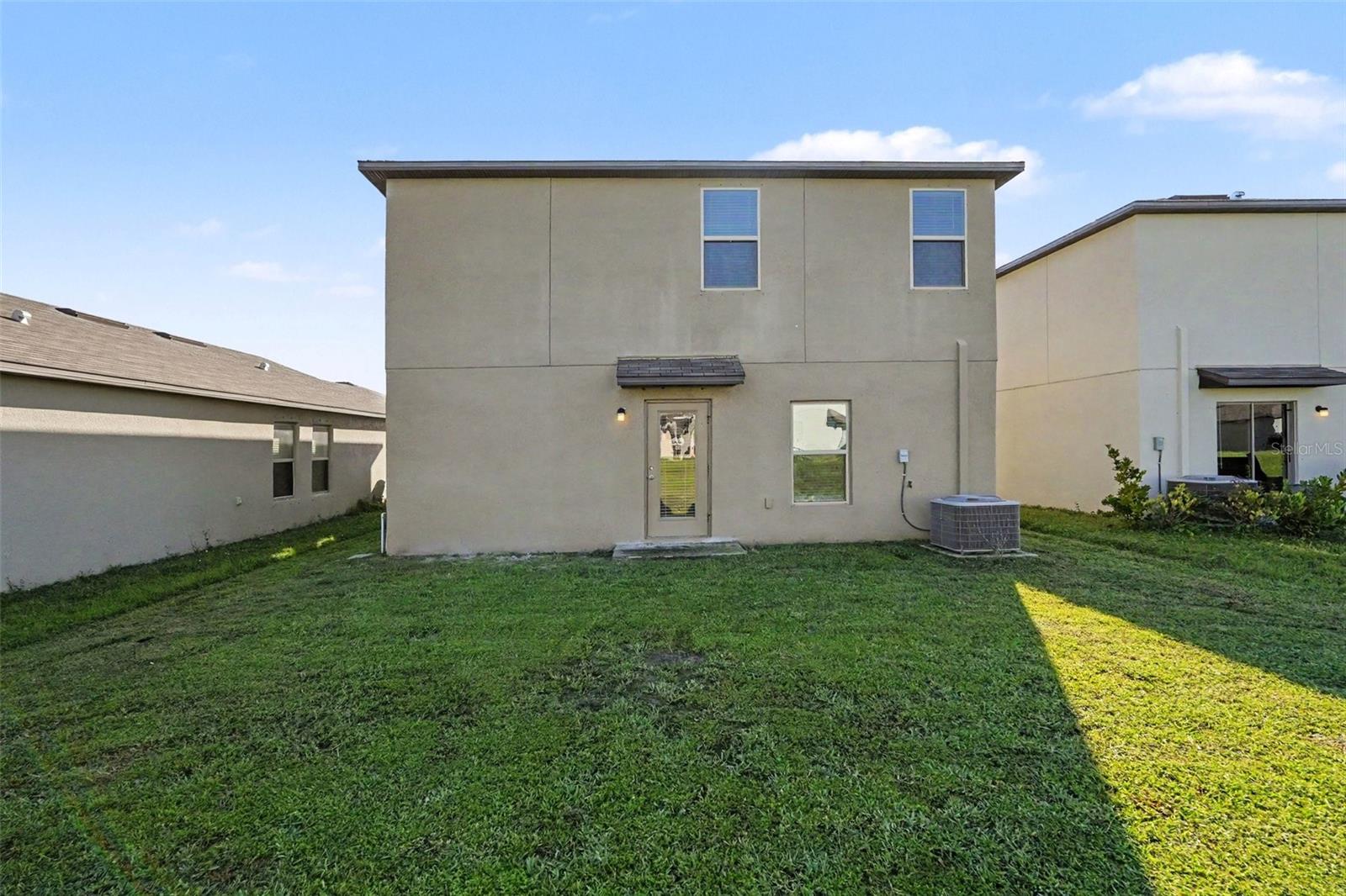 15535 MILLER CREEK DR — photo 15