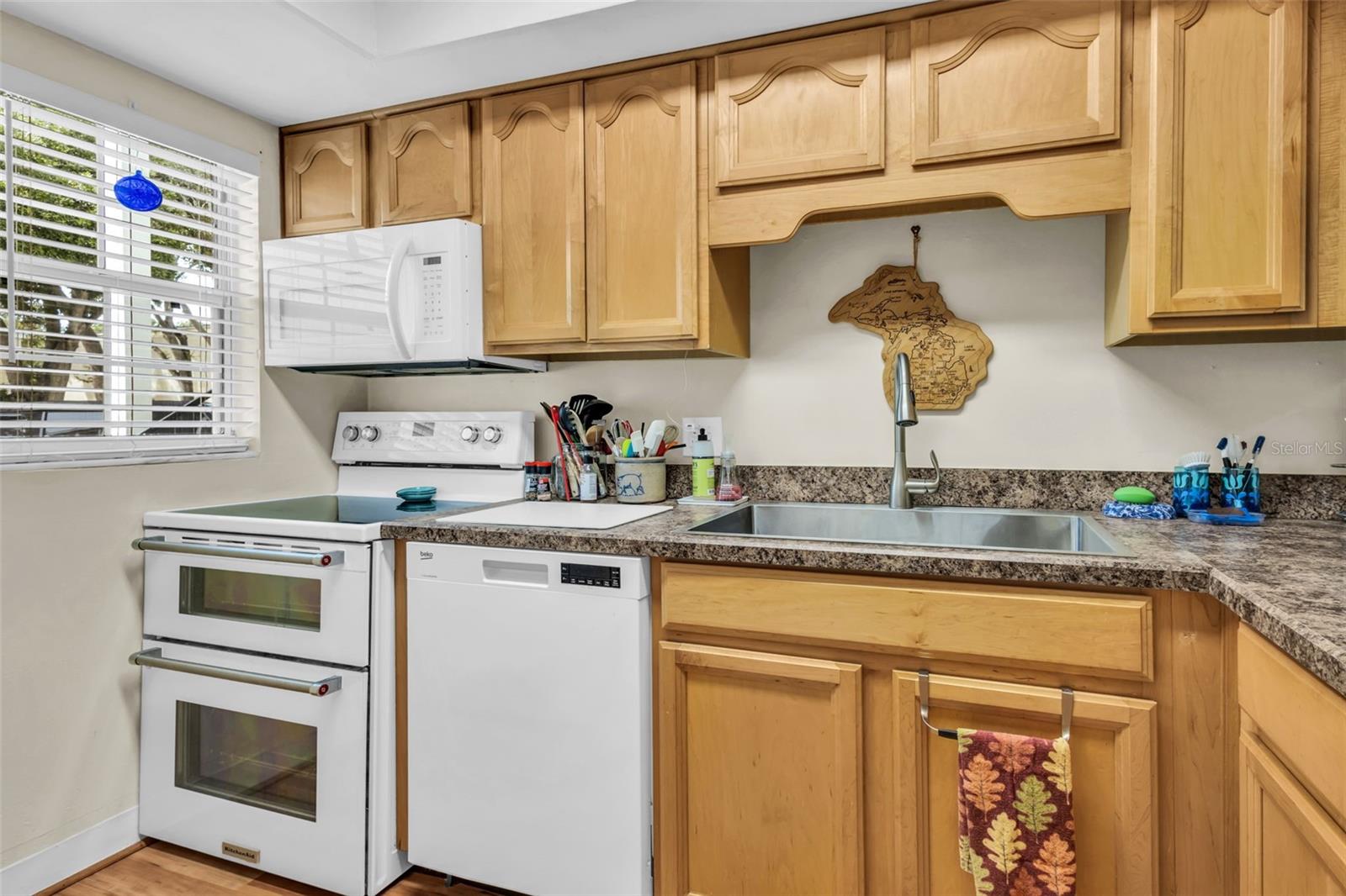 3811 N OAK DR #E51 — photo 6
