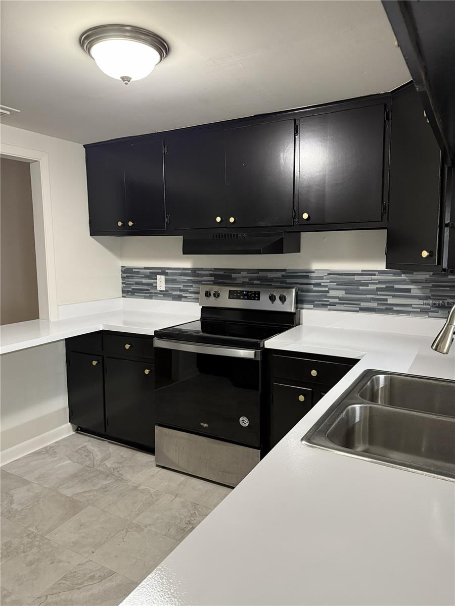 1618 MAGNOLIA AVE — photo 11