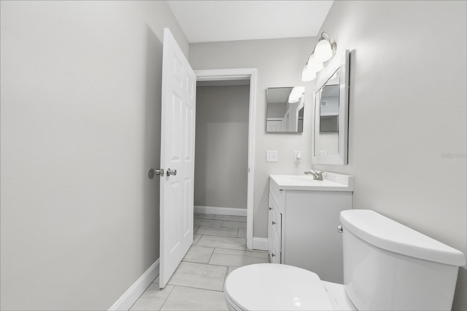 101 N HILL AVE #2 — photo 11