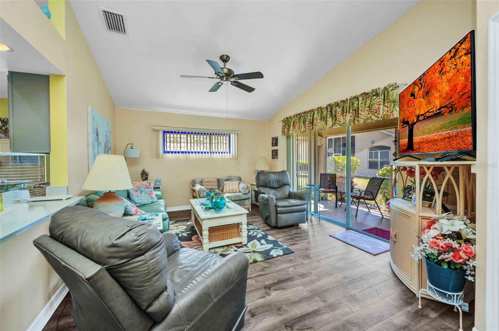 24317 KINTAIL CT — photo 4