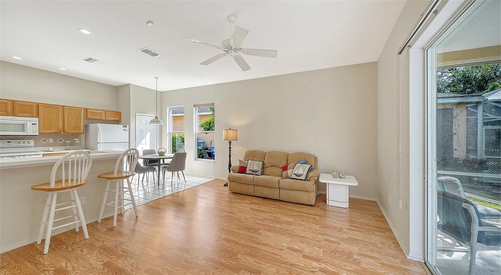 4942 OLDHAM ST — photo 22