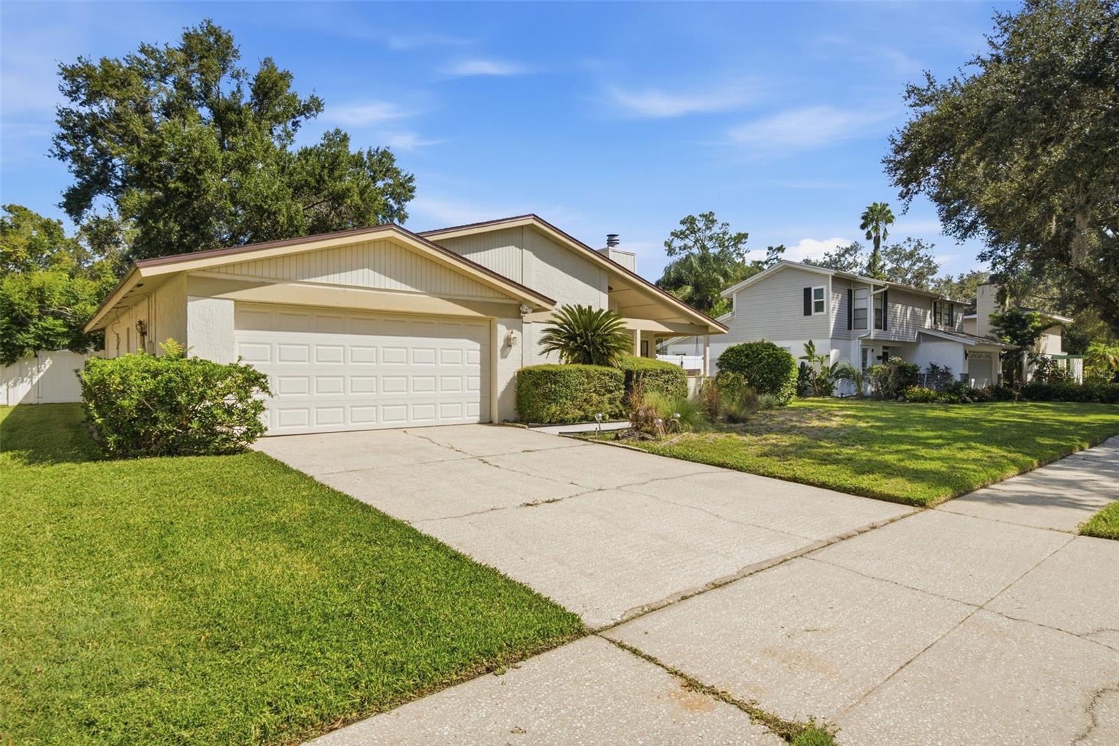 4609 DEERWALK AVE — photo 2