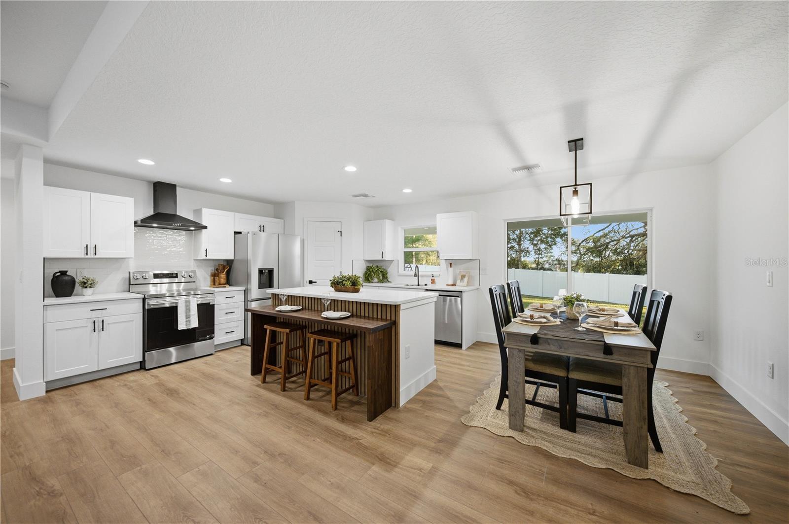 26 ELM LOOP — photo 8