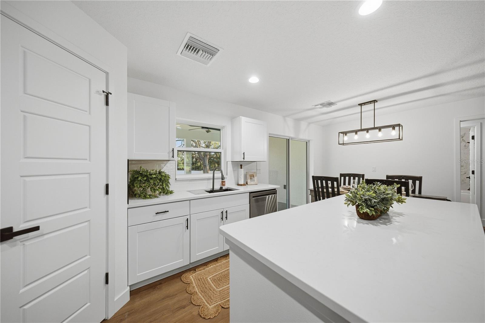 26 ELM LOOP — photo 9