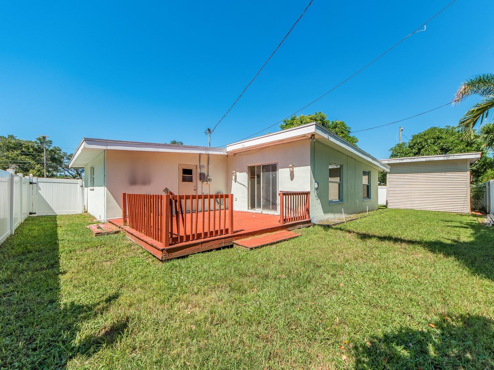 12663 INDIAN ROCKS RD — photo 26