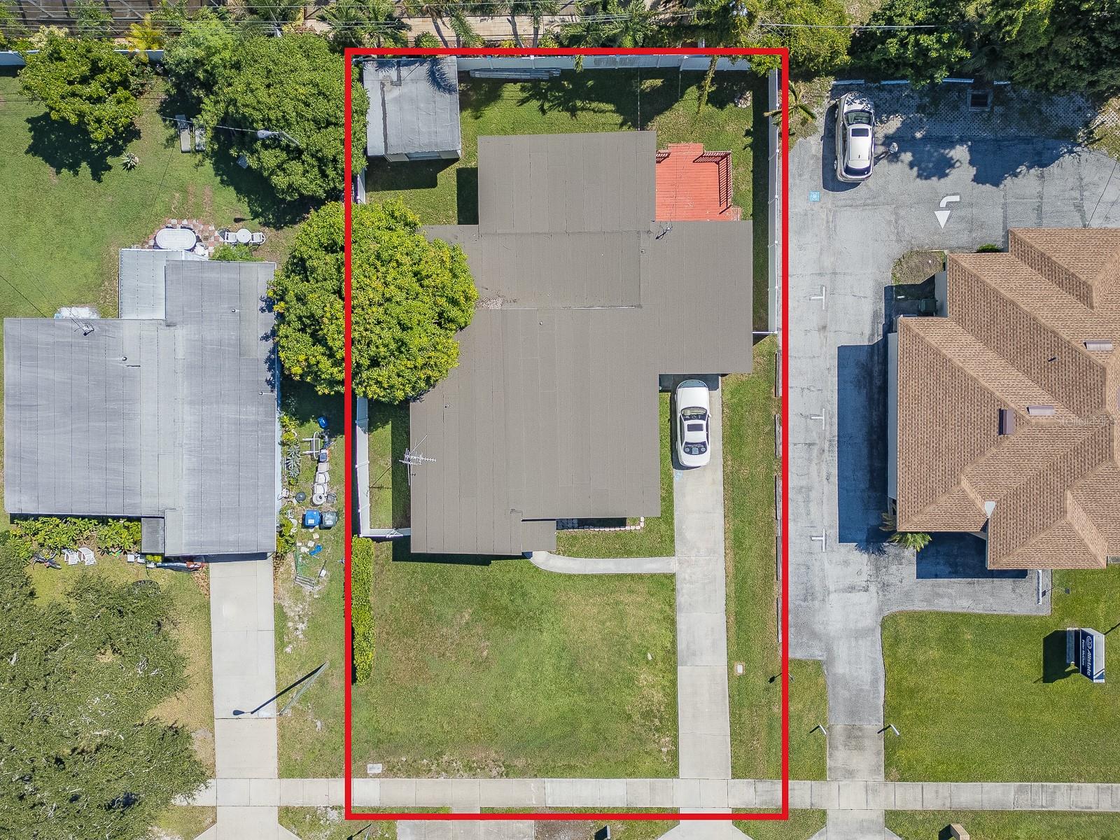 12663 INDIAN ROCKS RD — photo 29