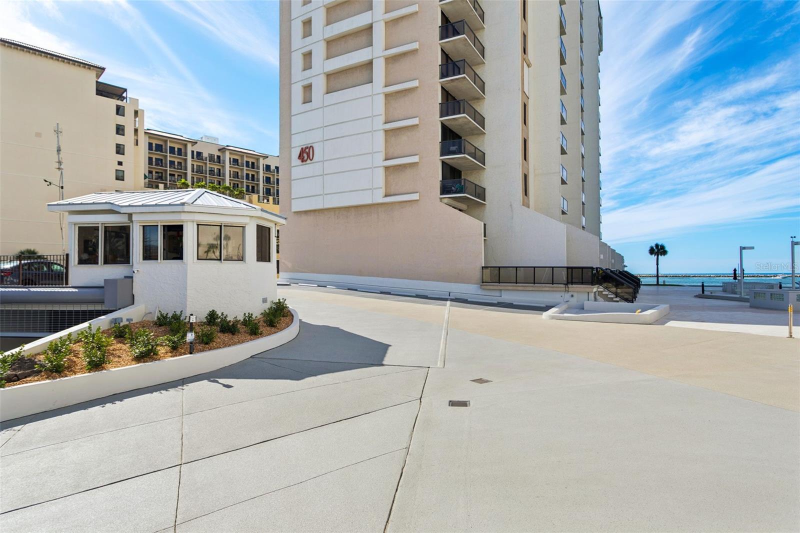 450 S GULFVIEW BLVD #1007 — photo 2
