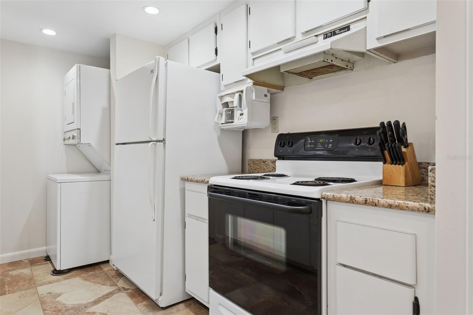450 S GULFVIEW BLVD #1007 — photo 12