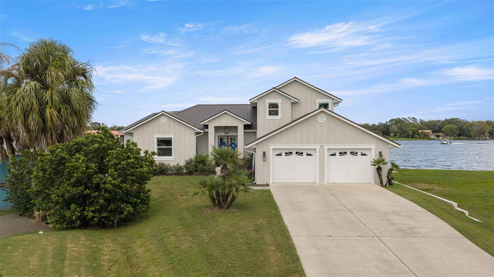 2247 N PILOT PT — photo 2