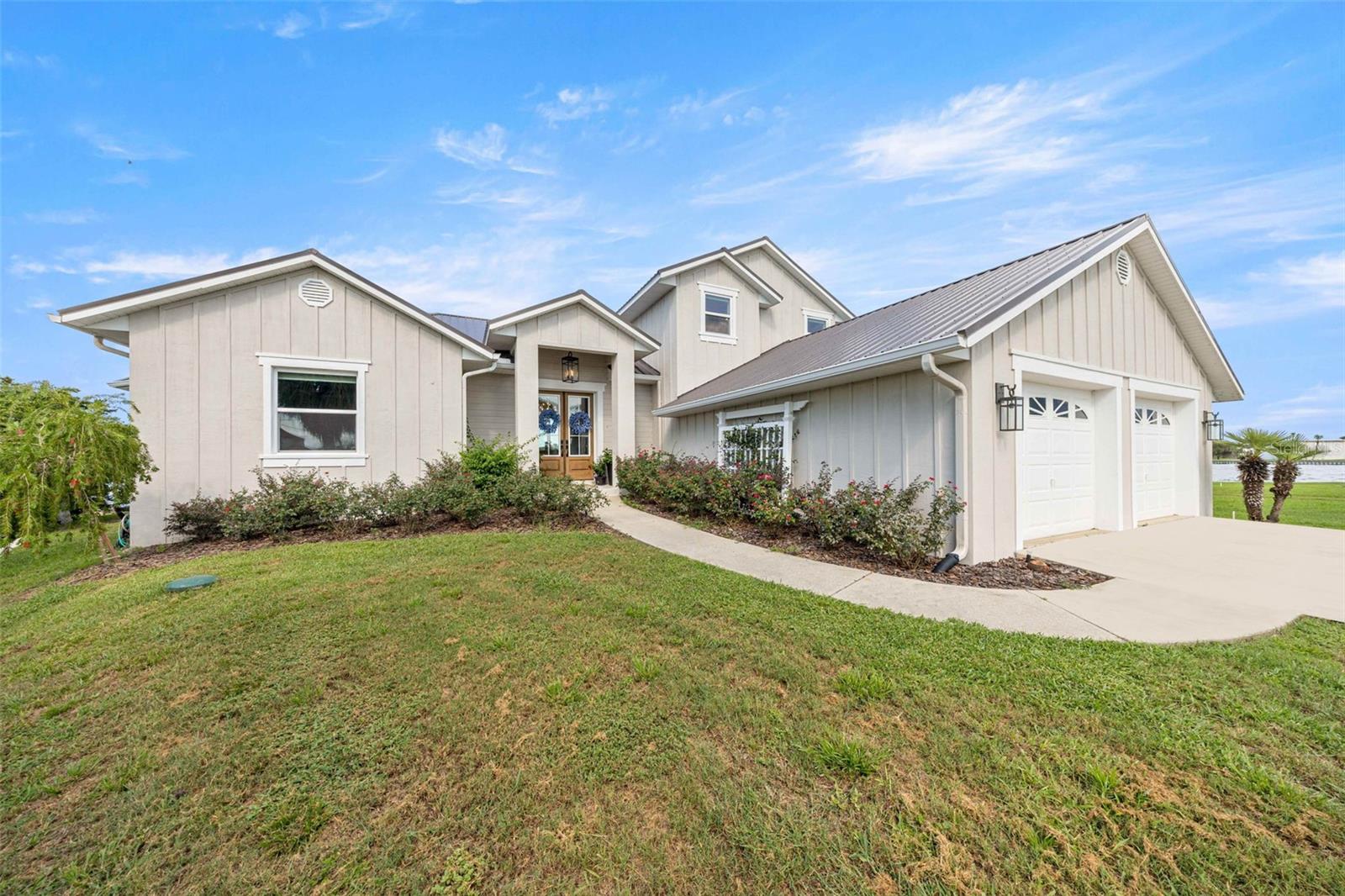 2247 N PILOT PT — photo 3