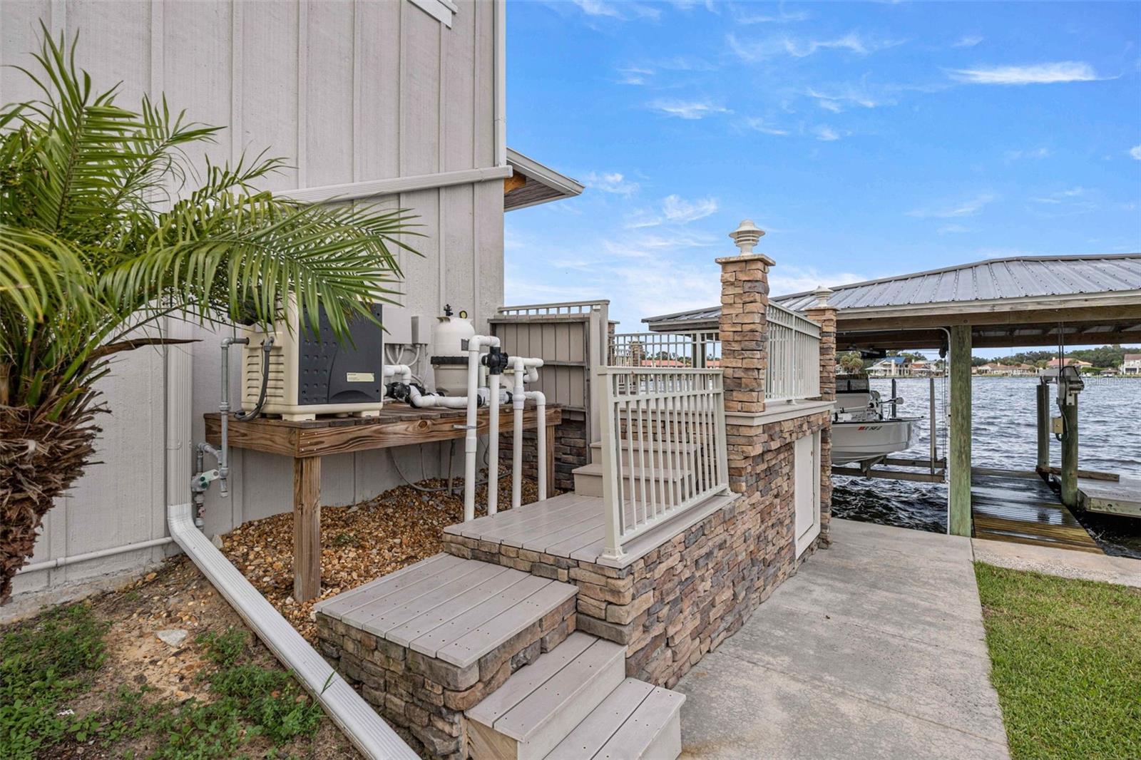 2247 N PILOT PT — photo 11