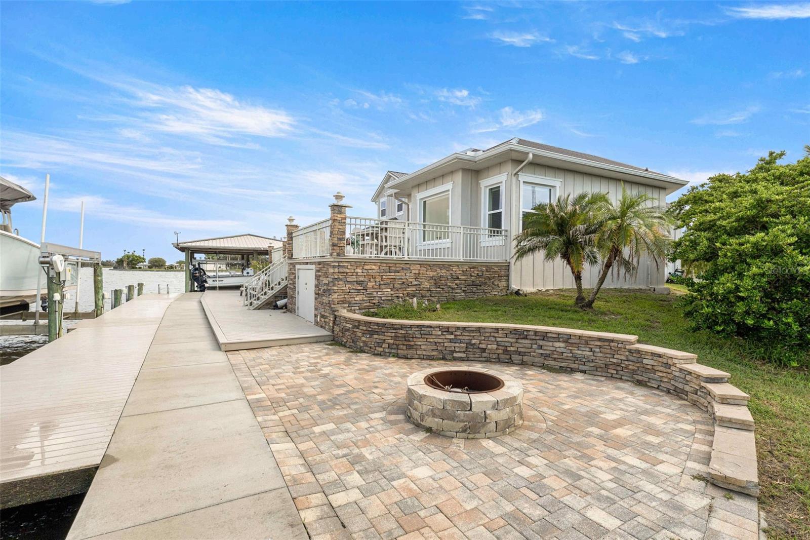 2247 N PILOT PT — photo 13