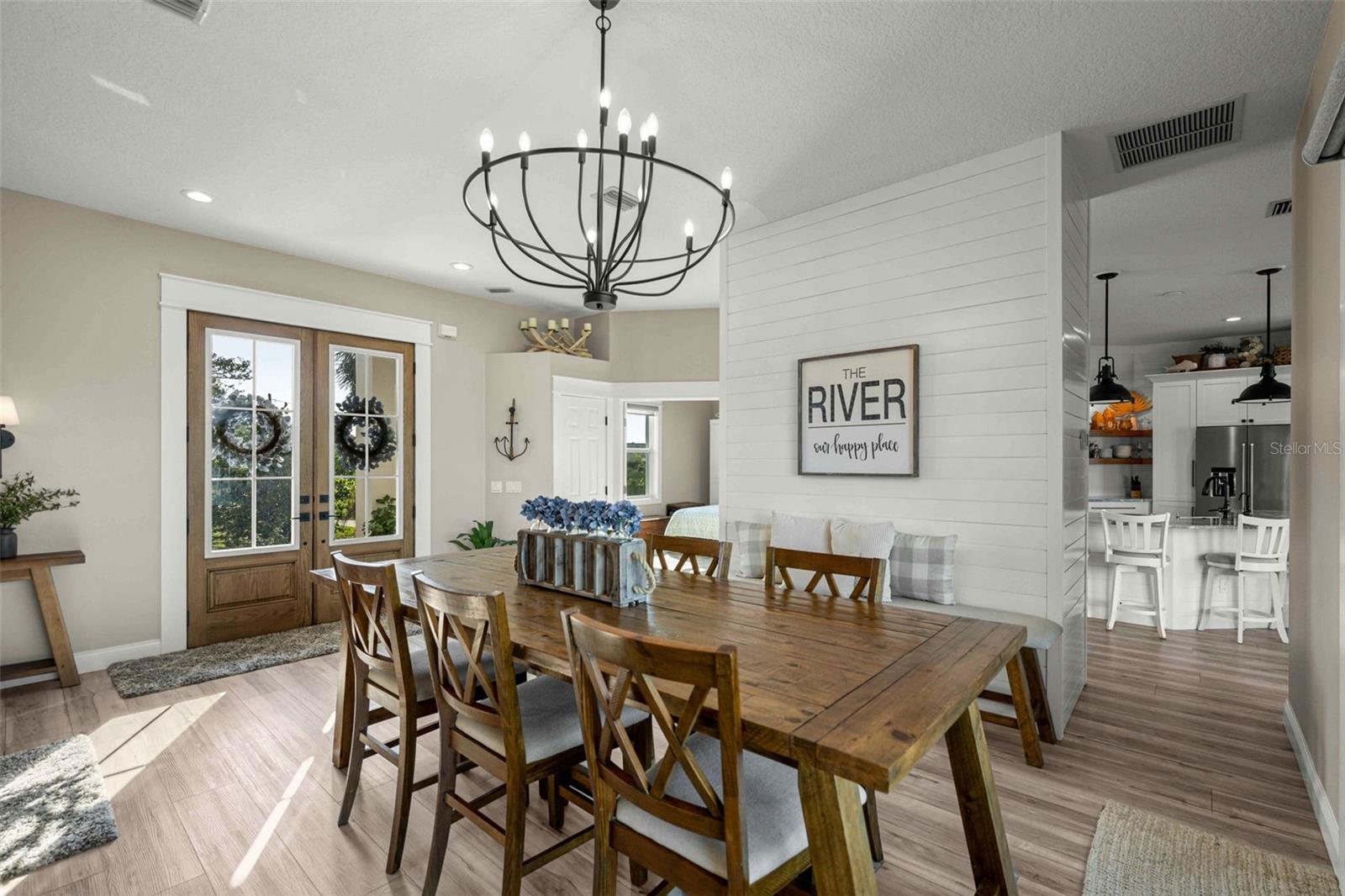 2247 N PILOT PT — photo 32