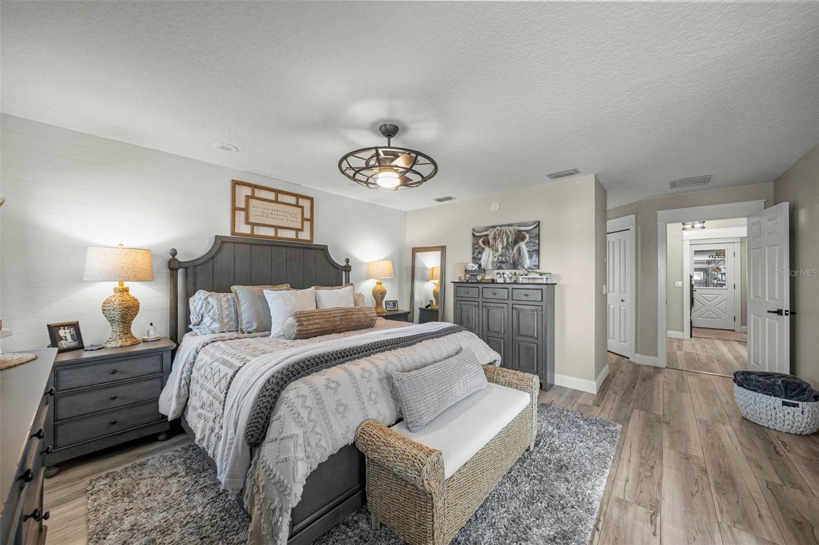 2247 N PILOT PT — photo 52