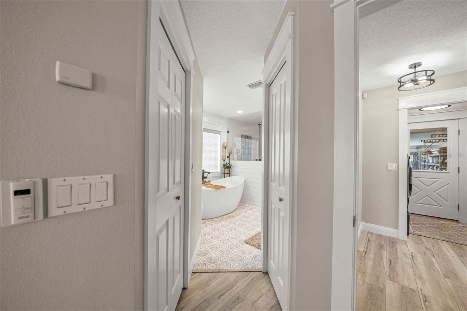 2247 N PILOT PT — photo 53