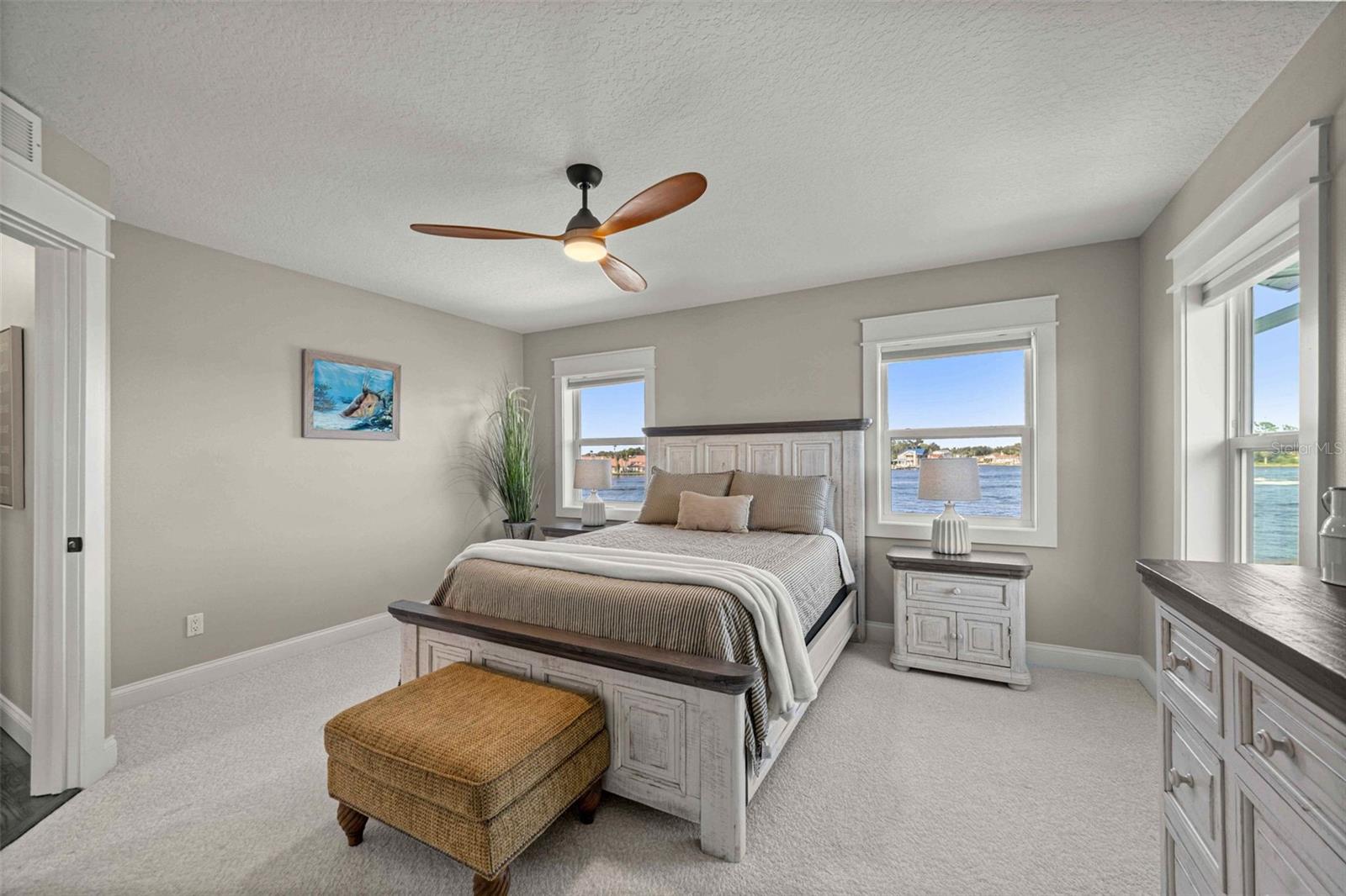 2247 N PILOT PT — photo 64