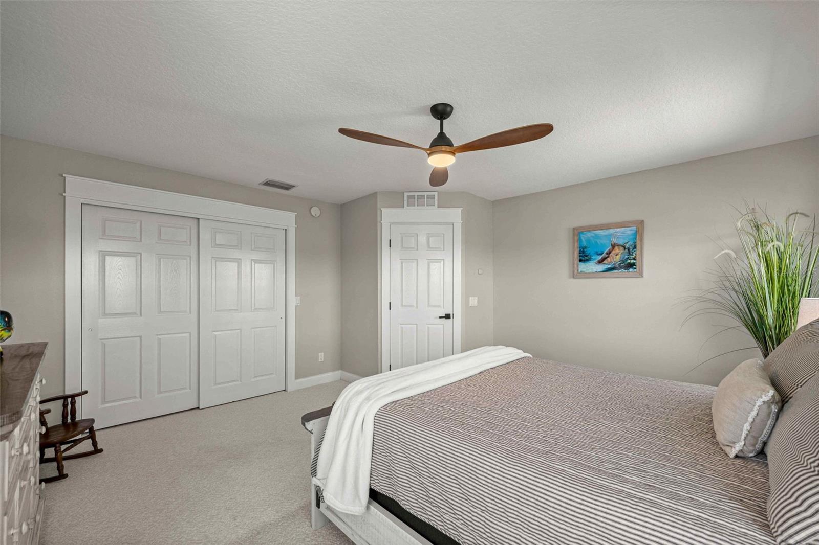 2247 N PILOT PT — photo 66