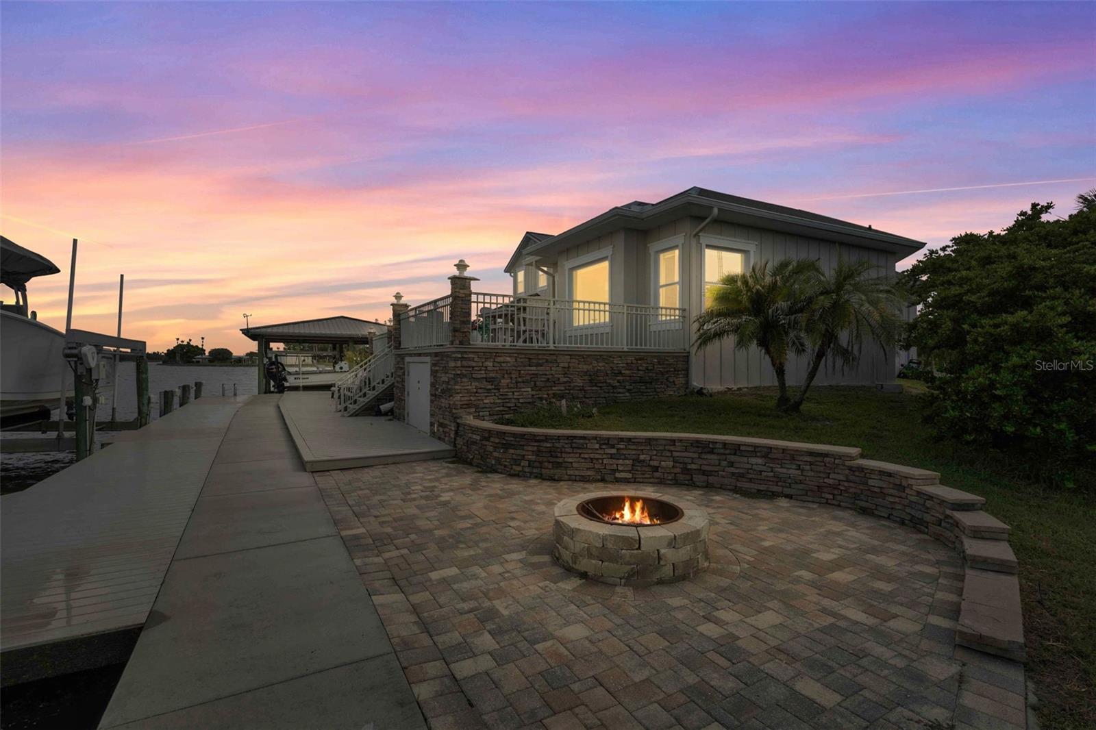 2247 N PILOT PT — photo 76