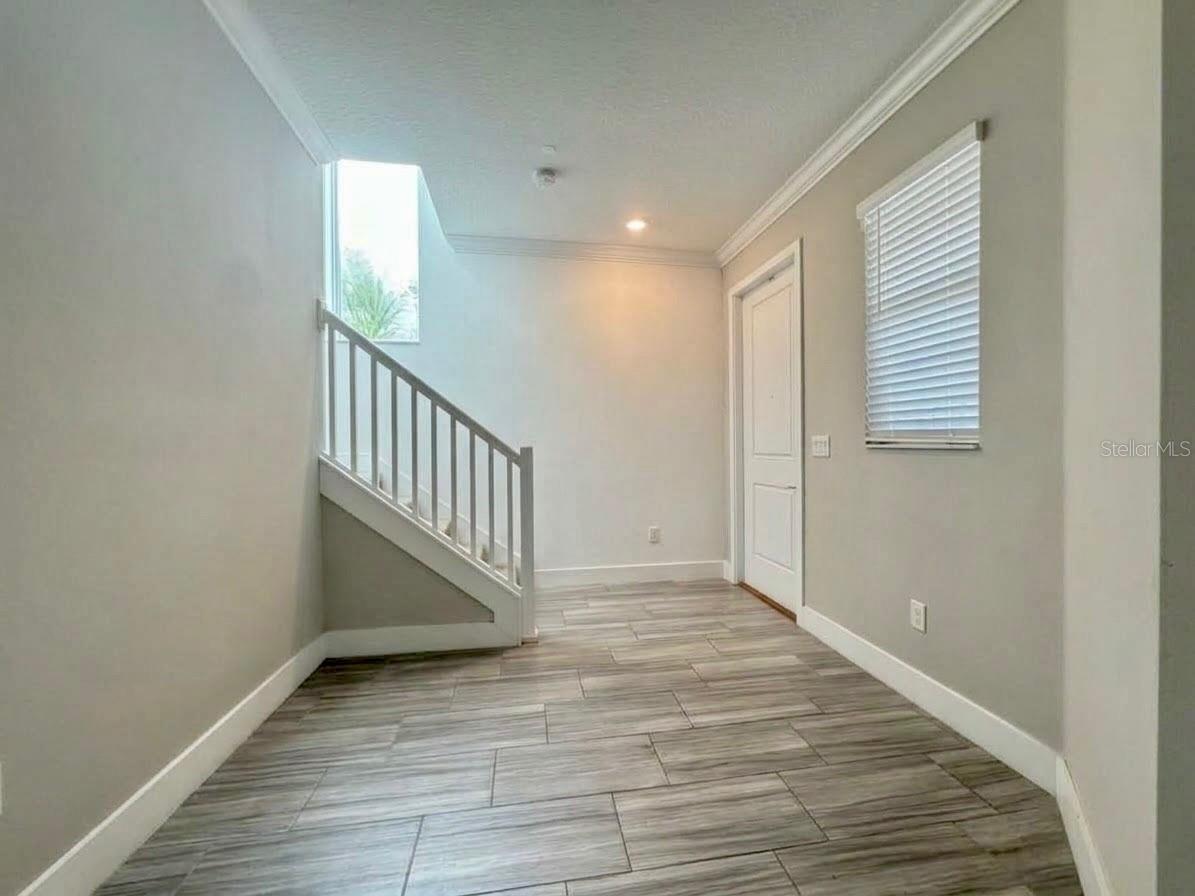 8734 WINNING FIELDS RD — photo 3