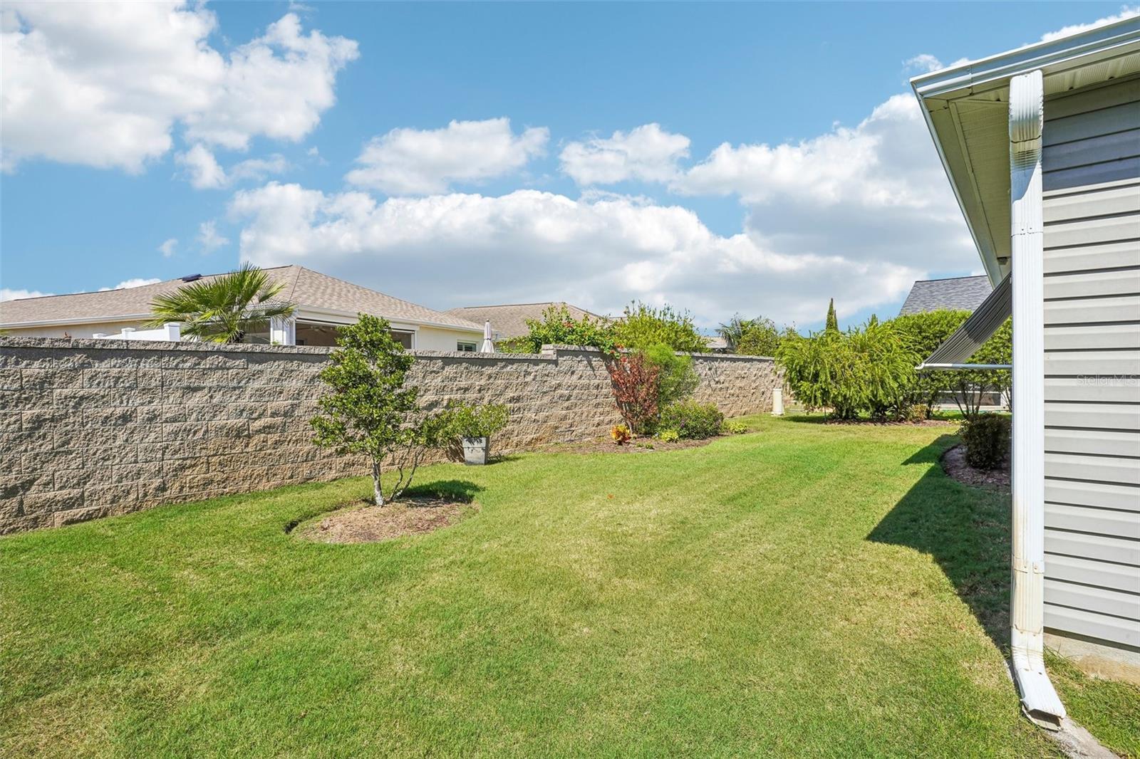 2146 HOPESPRING LOOP — photo 47